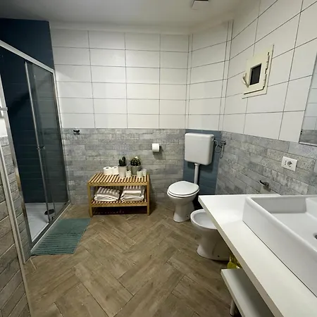 La Maisonette At Duomo