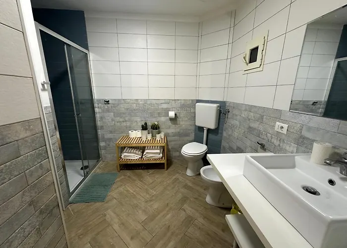 La Maisonette At Duomo