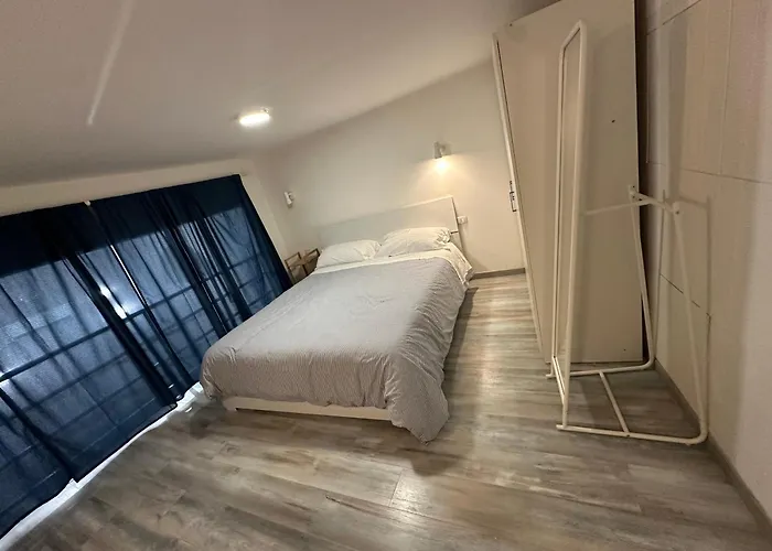 La Maisonette At Duomo Apartament