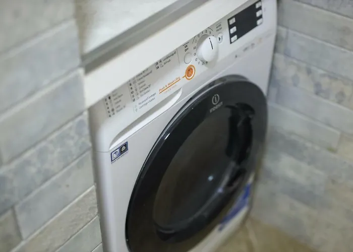 La Maisonette At Duomo Apartament Neapol